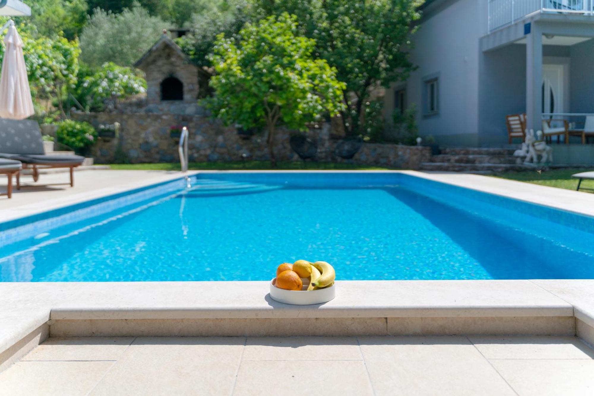 Apartments Srdanovic Omiš Exterior foto
